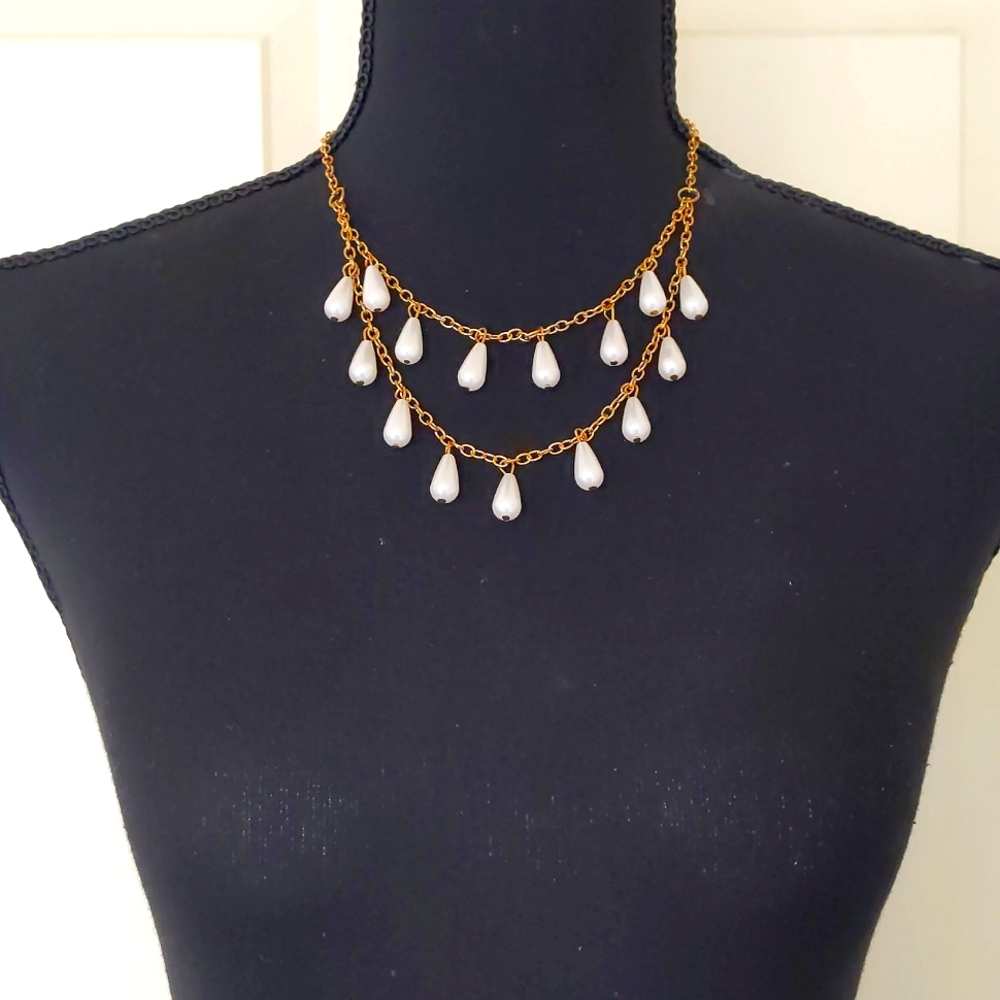 Nwot. Double Strands Multiple Pearls Drop Gold Ch… - image 3